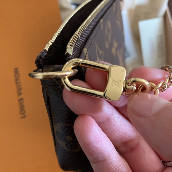LV Mini Pochette - Picture 4 of 5